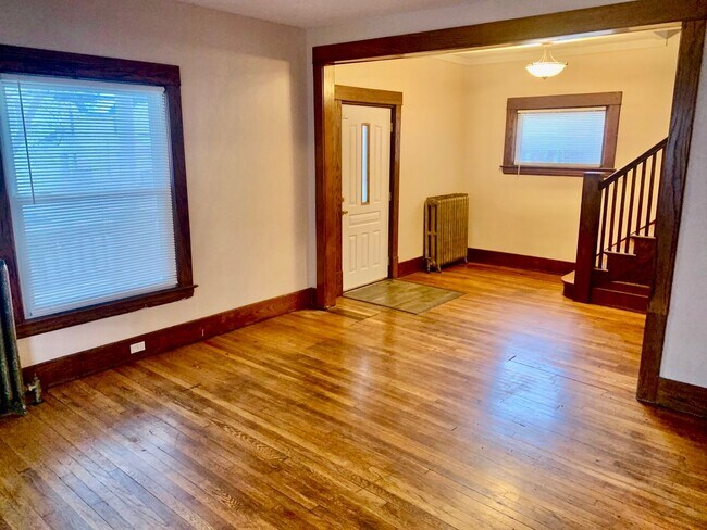 Primary Photo - 4 Bedroom, 1.5 Bath Home – North East Grand Rapids