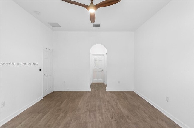 Building Photo - 3560 W 88th St