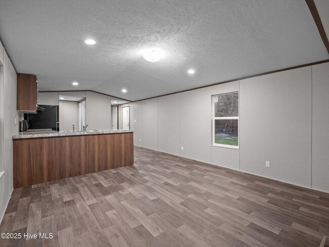 Building Photo - 113 Trott Ln
