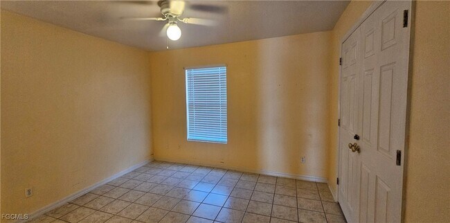 Building Photo - 203 Ichabod Ave