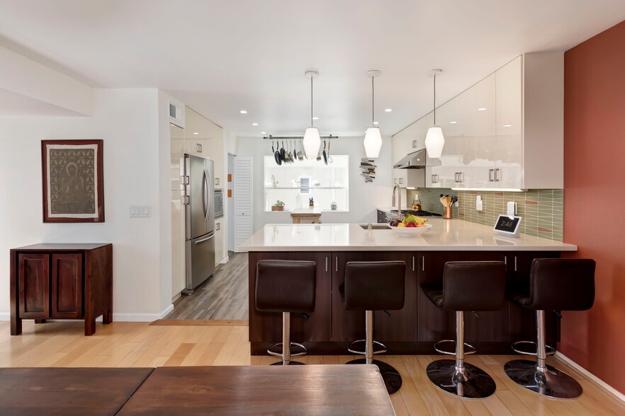 Building Photo - 13011 Mindanao Way