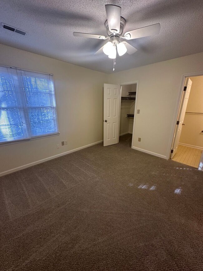 Building Photo - Spacious 2BR, 2.5BA Townhome Near NCSU! LEASE NOW FOR ONE MONTH FREE!