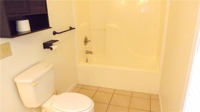 Building Photo - 103 K D Ln