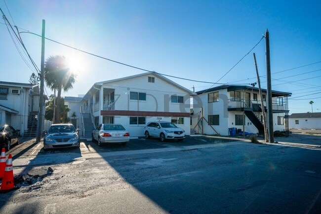 Building Photo - 7338 Coquina Way