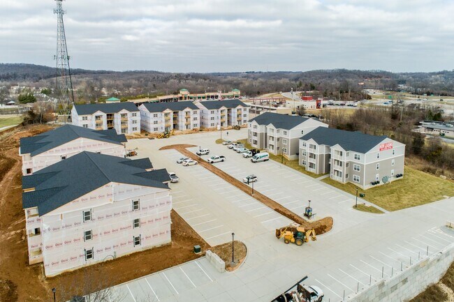 Building Photo - PARKWEST