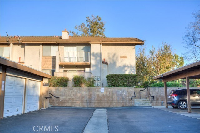 Building Photo - 901 Golden Springs Dr