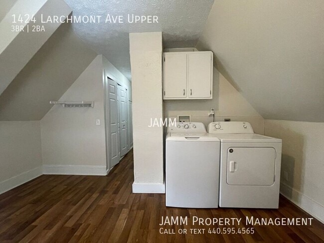 Building Photo - 1424 Larchmont Ave