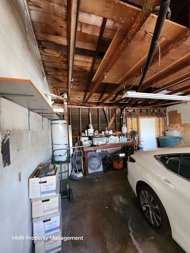 Building Photo - Two story fully remodel home in West Covina..