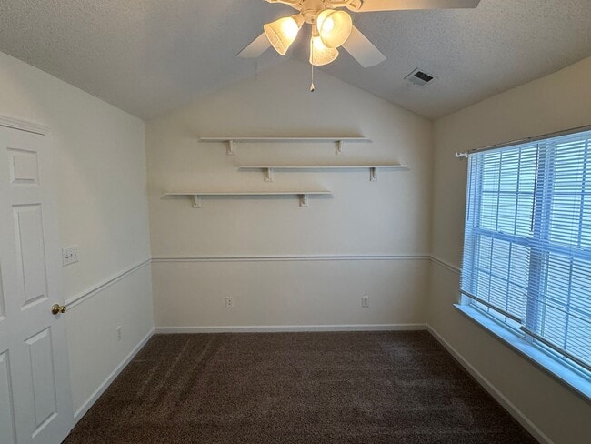 Building Photo - 8419 Southgate Commons Dr