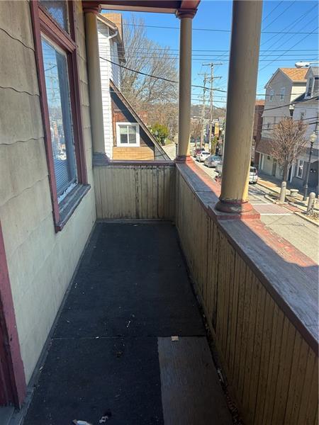 Building Photo - 500 Carothers Ave