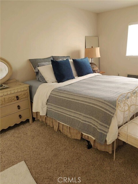 Building Photo - 863 Ronda Mendoza