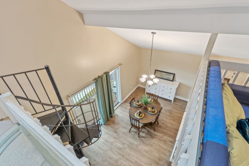 Building Photo - 16719 Paxton Ave