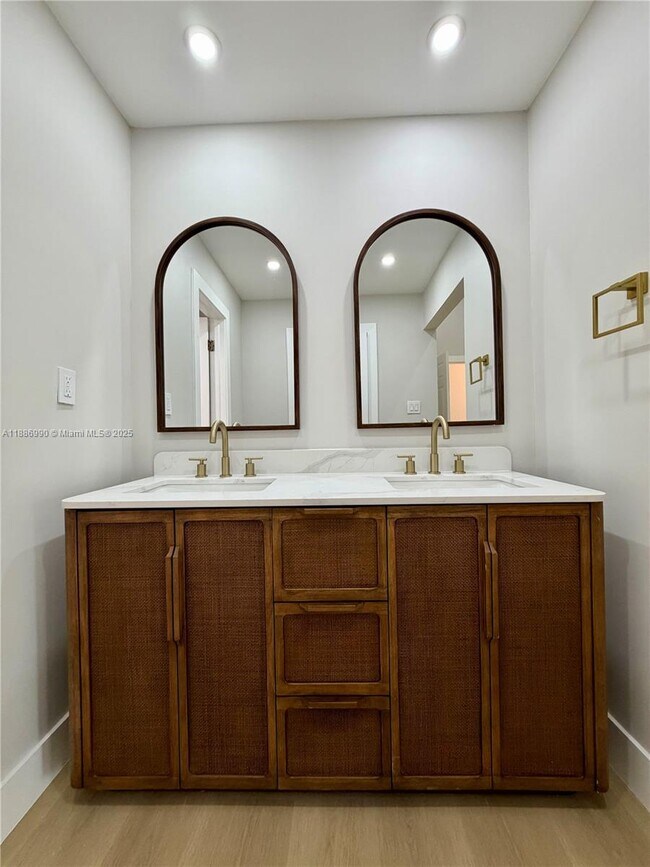 Building Photo - 7887 SW 105th Pl