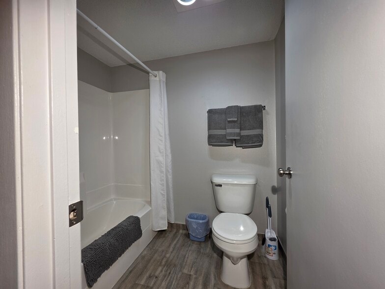 Building Photo - 590 Spruce