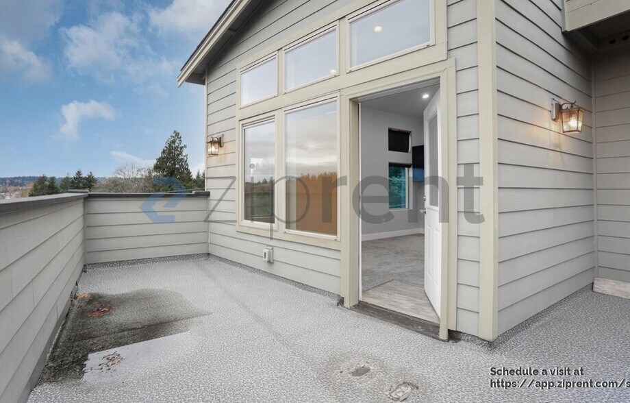 Building Photo - 17530 83rd Pl NE