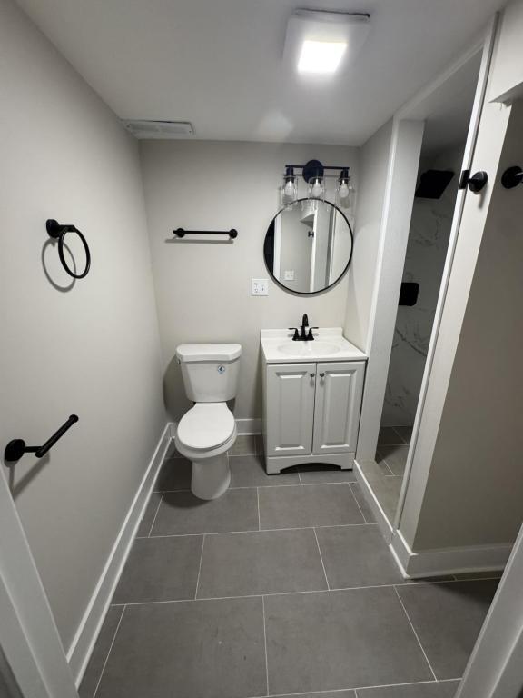 Building Photo - 612 Margaret St