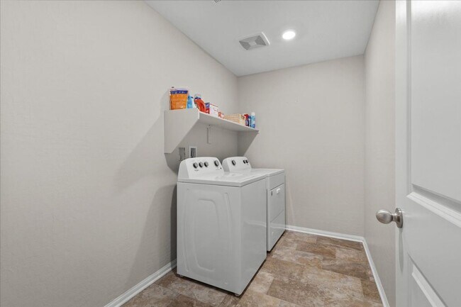 Building Photo - Contemporary 5 Bd, Solar Panels, Turf Backyard