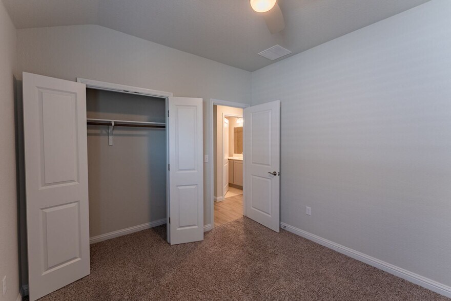 Building Photo - 8209 McKamy Dr