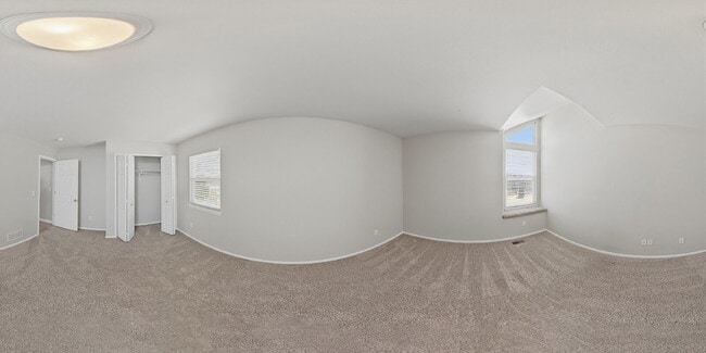 Building Photo - $2,620.95 with $300 off the first month's rent, 5 Beds - 3.5 Bath, Single Family Home in Colorado...