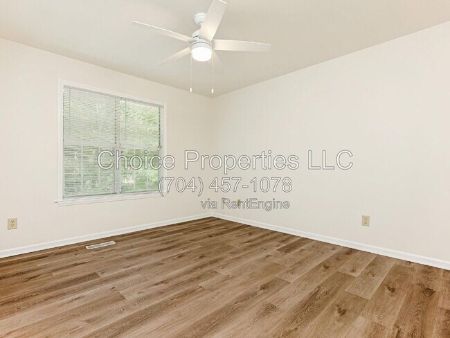 Building Photo - 6701 Bevington Ridge Rd