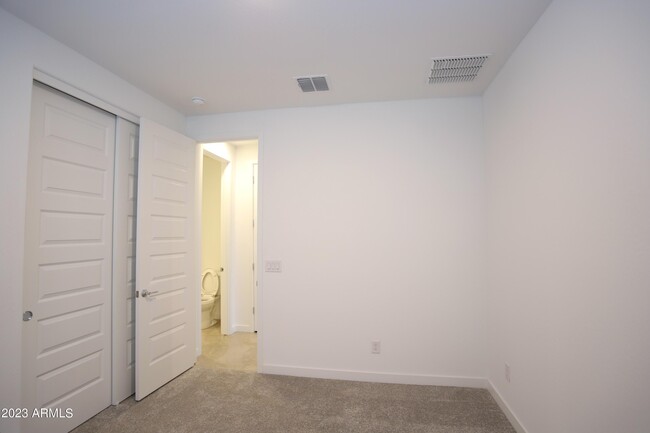 Building Photo - 9447 W Turney Ave