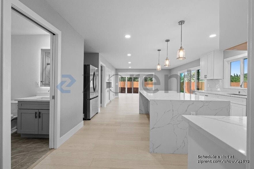 Building Photo - 3727 Northridge Dr