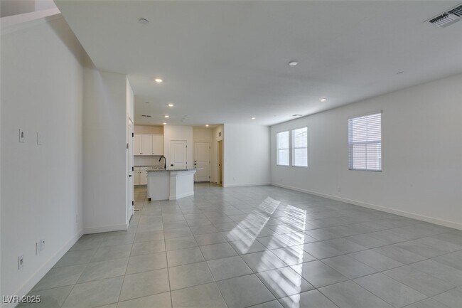 Building Photo - 3723 Trancoso Ave