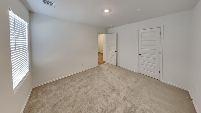 Building Photo - Brand New Spacious 4 Bedroom 2 Bath Home i...