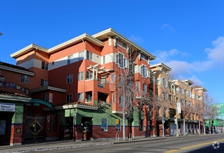 Building Photo - Hismen Hin-Nu Terrace