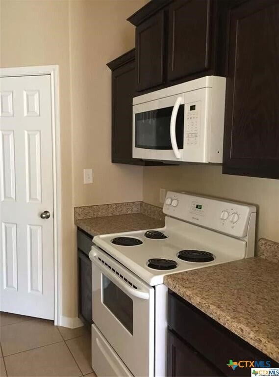 Building Photo - 1208 Cavalry Ln