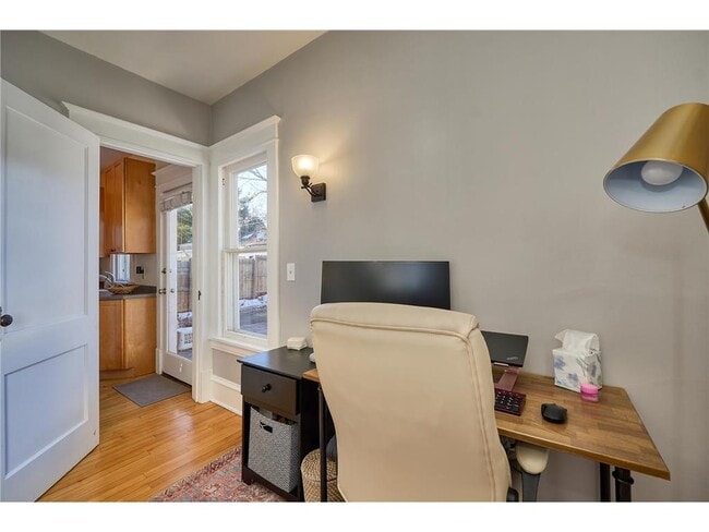 Building Photo - 4520 Bryant Ave S