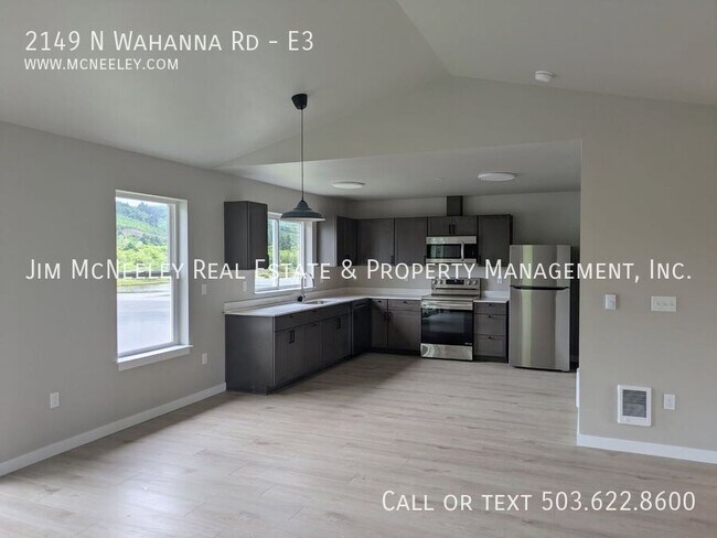 Building Photo - 2149 N Wahanna Rd