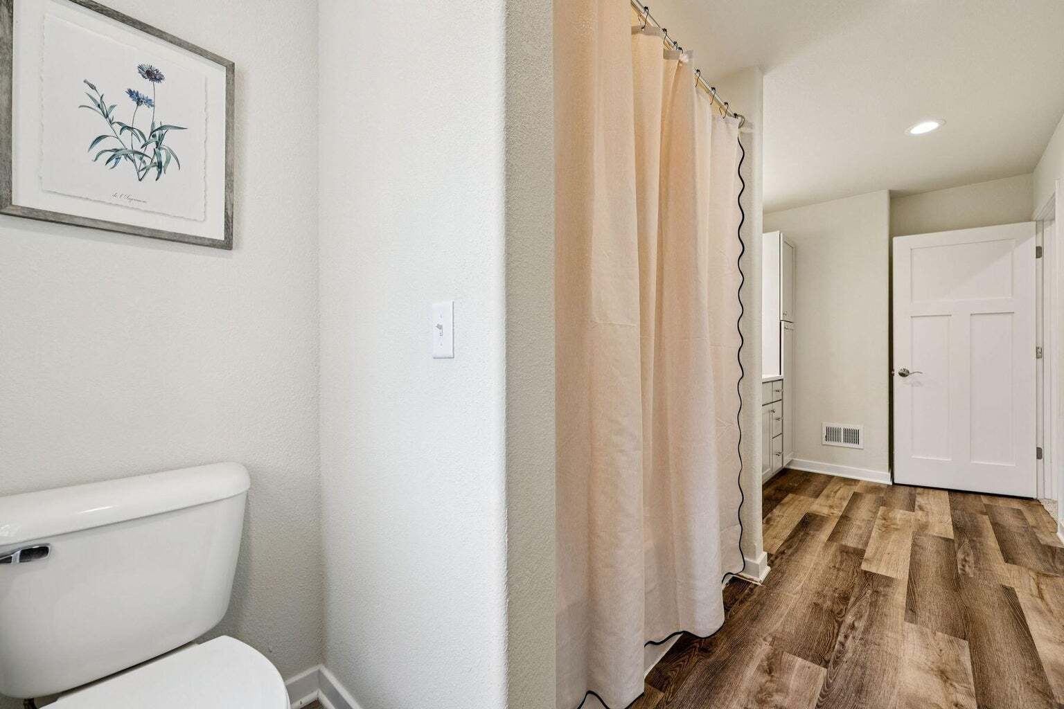 Building Photo - 2945 N 186th St