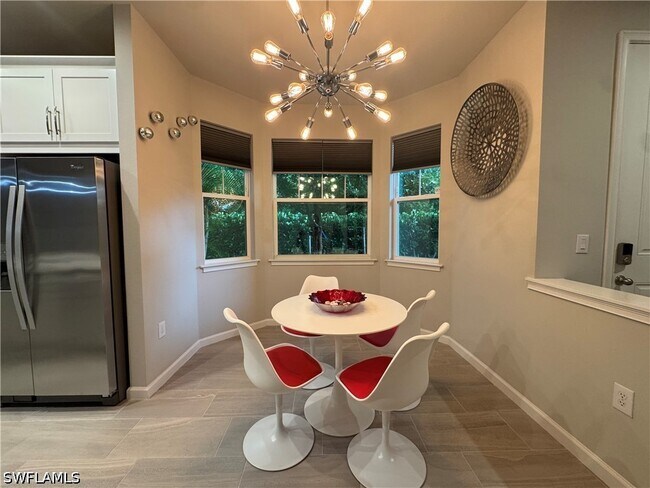 Building Photo - 4546 Arboretum Cir