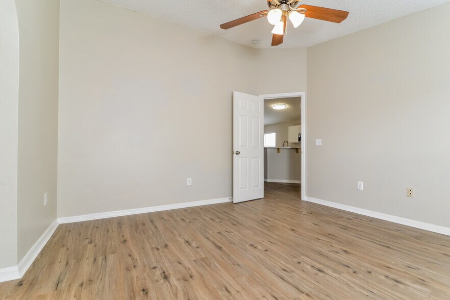 Building Photo - 1064 Remington Ave