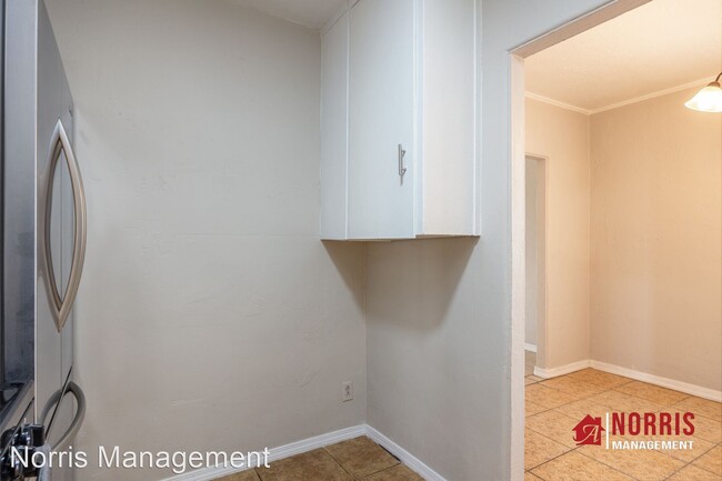 Building Photo - 2 br, 1 bath House - 516 N Roosevelt Ave