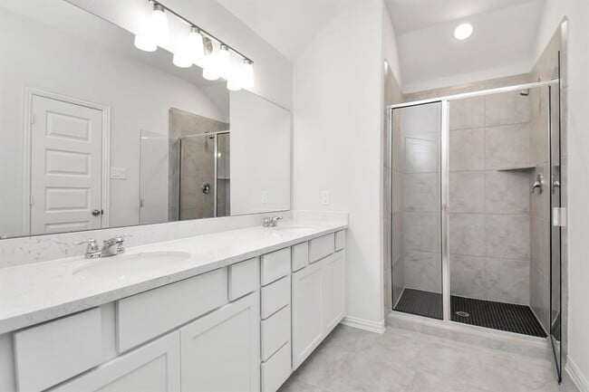 Building Photo - 1534 Revolution Way