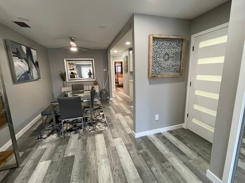 Building Photo - 29 Skyline Dr