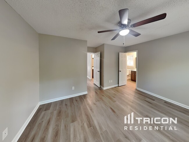 Building Photo - 1413 Amber Acres Ln