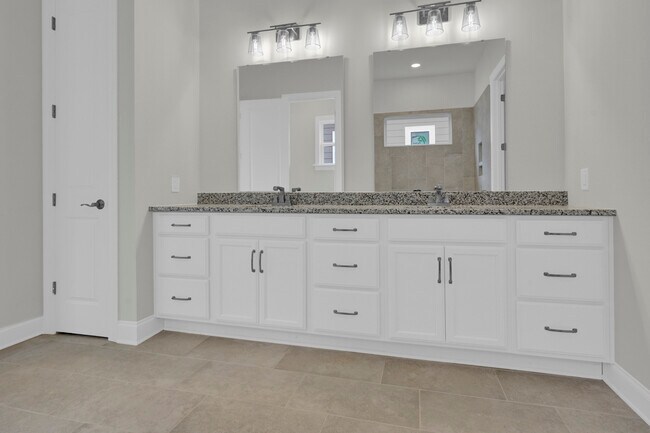 Building Photo - 4709 Anise Cir