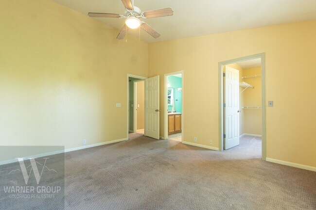 Building Photo - 2147 Falkirk Dr