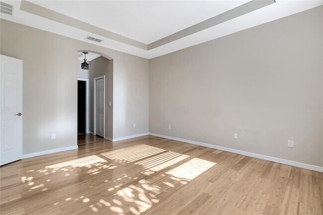 Building Photo - 6289 Falcon Lair Dr