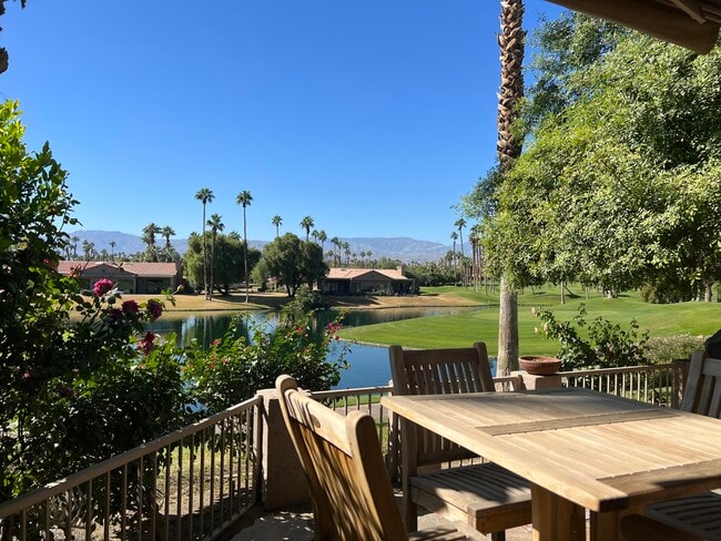 Building Photo - 38145 Crocus Ln