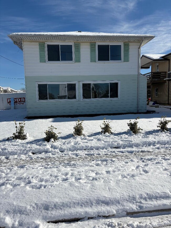 Building Photo - 166 Franklin Blvd