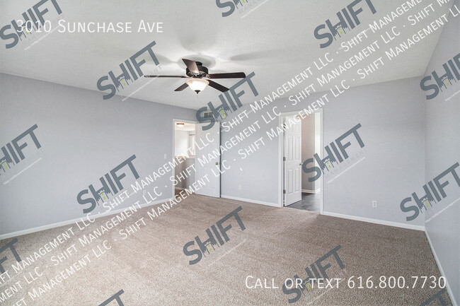 Building Photo - 3010 Sunchase Ave