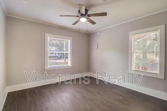 Building Photo - 1772 Corley St