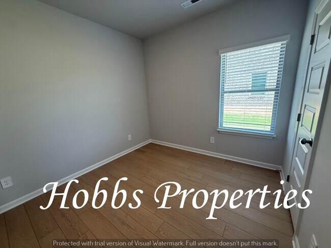 Building Photo - 22755 Dashwood Ln