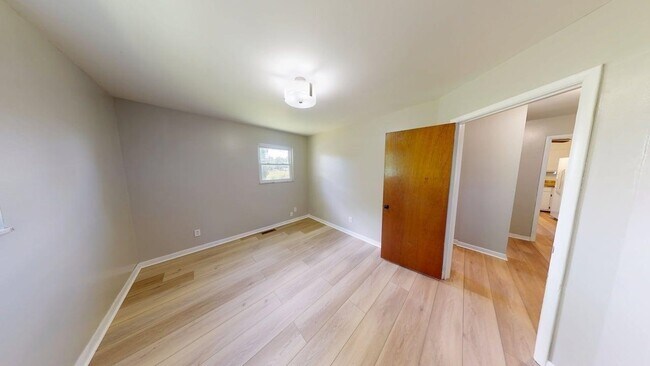 Building Photo - 78 Township Rd