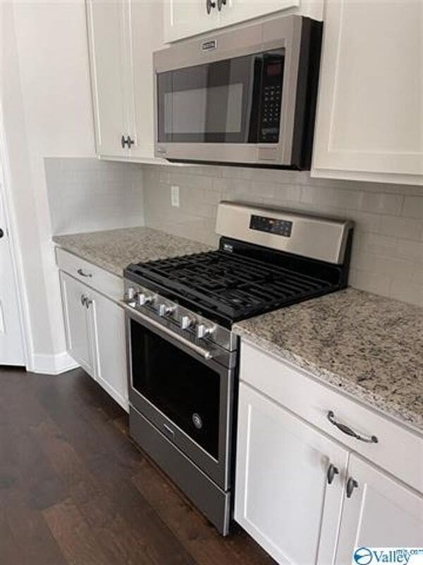 Building Photo - 226 Pumprock Dr