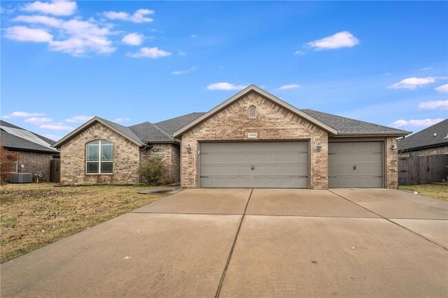 Building Photo - 1904 SW 18th St